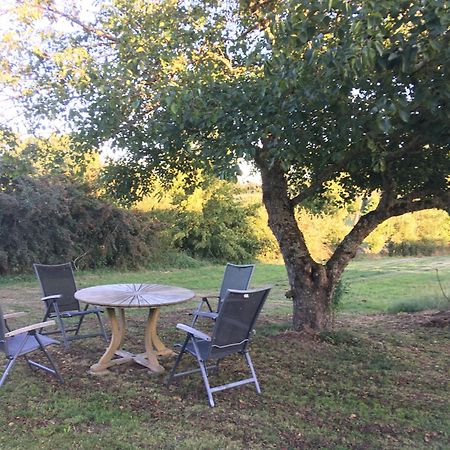 Le Bos Clard Villa Felines ภายนอก รูปภาพ